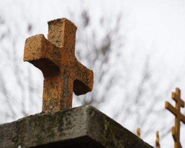 Danas je Trnova Petka ovo je Strogo zabranjeno! Pratiće vas BOLEST i NESREĆA AKO… Danas je Trnova Petka ovo je Strogo zabranjeno! Pratiće vas BOLEST i NESREĆA AKO…