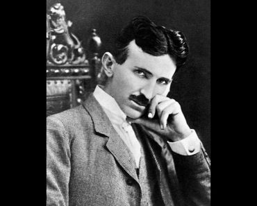 Tesla je precizno opisao šta nas sve to čeka u 2035. godini: Evo šta je predvideo! Jedna stvar je posebno JEZIVA!