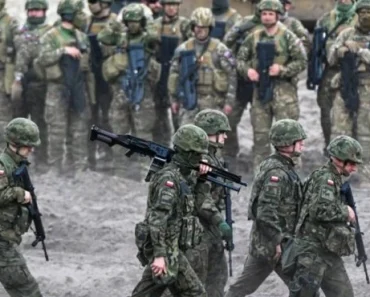 Drama: Poljska vojska napadnuta na granici sa Belorusijom – ima ranjenih, situacija se otrgla kontroli Drama: Poljska vojska napadnuta na granici sa Belorusijom – ima ranjenih, situacija se otrgla kontroli