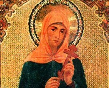 Sutra nikako, ali ni pod tačkom razno ovo ne smete da radite! Slavimo veliku Sveticu, ovo pravi vernik mora da zna! Sutra nikako, ali ni pod tačkom razno ovo ne smete da radite! Slavimo veliku Sveticu, ovo pravi vernik mora da zna!