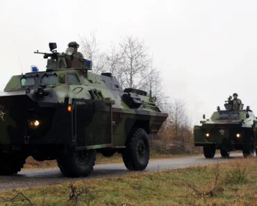 KOLONA KREĆE PREKO SLOVENIJE I HRVATSKE Vojska Srbije započela veliki transport iz baze “Jug”