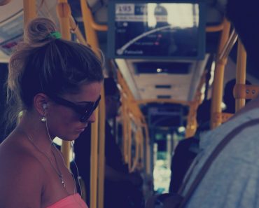 Mislila sam da radim dobro djelo… a onda me baka ponizila pred svima! Mislila sam da radim dobro djelo… a onda me baka ponizila pred svima!