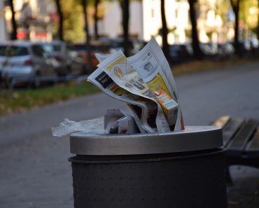 Svekar i svekrva rade nešto UŽASNO! Ovo je van svake pameti! Svekar i svekrva rade nešto UŽASNO! Ovo je van svake pameti!