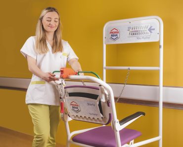 „Pravnica sam po struci, ali sam svoj mir pronašla pored bolesničkog kreveta a onda je usledilo ovo…“