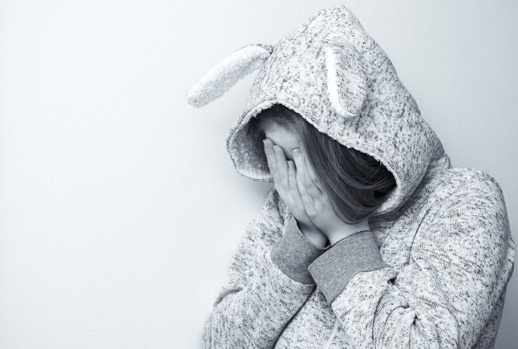 The current image has no alternative text. The file name is: woman-2048905_1280.jpg