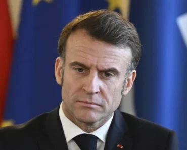 Makron šokirao svet: Pružio bih Putinu ruku ali samo zbog jedne stvari…