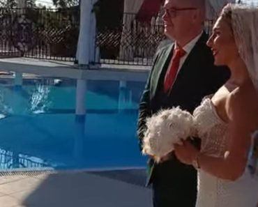 UDALA SE JOVANA JEREMIĆ? Na glavi majčin veo, gosti ushićeni – NAROD ŠOKIRAN