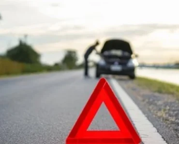 VOZAČI, SPREMITE SE Od petka u automobilu morate imati ovih 5 predmeta