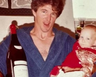 PRE VIŠE OD 50 GODINA JE KUPIO FLAŠU VINA I JE ZABORAVIO NA NJU U PODRUMU Kada ju je odneo na PROCENU umalo je UMRO PRE VIŠE OD 50 GODINA JE KUPIO FLAŠU VINA I JE ZABORAVIO NA NJU U PODRUMU Kada ju je odneo na PROCENU umalo je UMRO