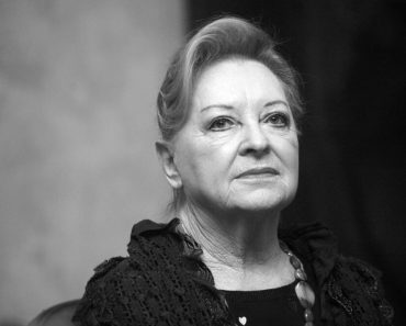 KAKO VAS NIJE SRAMOTA? Molila Ministarstvo da joj se pomogne, a nisu ni PRSTOM MAKLI – na čemu je spavala samo… KAKO VAS NIJE SRAMOTA? Molila Ministarstvo da joj se pomogne, a nisu ni PRSTOM MAKLI – na čemu je spavala samo…