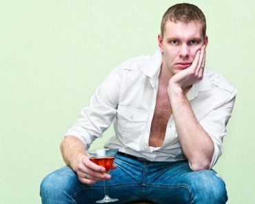 RUSA KOJI ŽIVI U BEOGRADU PITALI DA LI BI SE VRATIO KUĆI: Momentalno je POTKAČIO SRBE, U FACU im priznao da su… RUSA KOJI ŽIVI U BEOGRADU PITALI DA LI BI SE VRATIO KUĆI: Momentalno je POTKAČIO SRBE, U FACU im priznao da su…