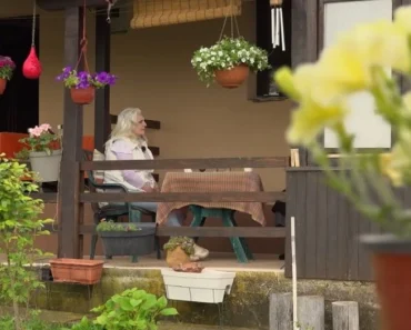 “ŠTA SAM BOGU ZGREŠILA DA DOBIJEM OVAKVO DETE?” Bolne reči naše pevačice, ne može više da se bori “ŠTA SAM BOGU ZGREŠILA DA DOBIJEM OVAKVO DETE?” Bolne reči naše pevačice, ne može više da se bori