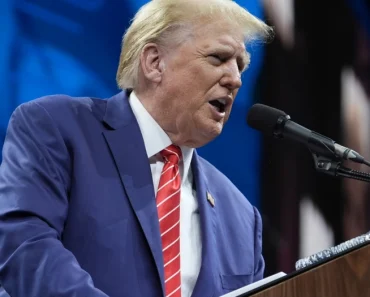 ZVANIČNO JE, TRAMP STAVIO POTPIS Od danas više ništa nije isto