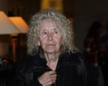 NAŠA PEVAČICA SE OPROSTILA OD EVE RAS! Potpuno se slomila kada je saznala (FOTO)