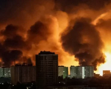(VIDEO) U toku brutalan napad na Moskvu! Sve moguće su lansirali na prestonicu Rusije – odjekuju stravične eksplozije