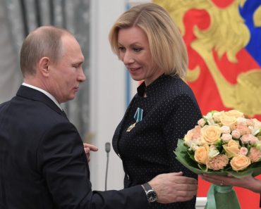 OVO SE ČEKALO, PROPEVALA ZAHAROVA Svet bruji o TAJNOM PLANU Amerike i Rusije: “Izjavljuju nešto što UZNEMIRAVA…” OVO SE ČEKALO, PROPEVALA ZAHAROVA Svet bruji o TAJNOM PLANU Amerike i Rusije: “Izjavljuju nešto što UZNEMIRAVA…”
