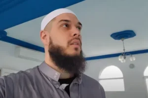 KONAČNO OTKRIVENO ZBOG ČEGA JE DEJAN DRAGOJEVIĆ PREŠAO U ISLAM! Srbi će biti u šoku